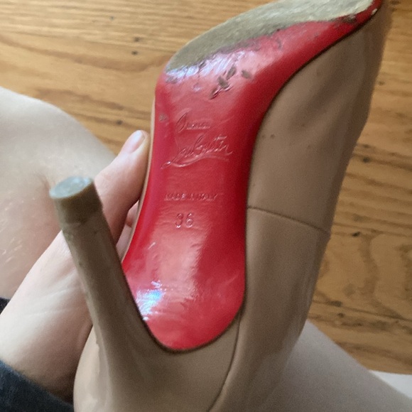 Christian Louboutin Nude Pigalle pumps - Picture 2 of 4